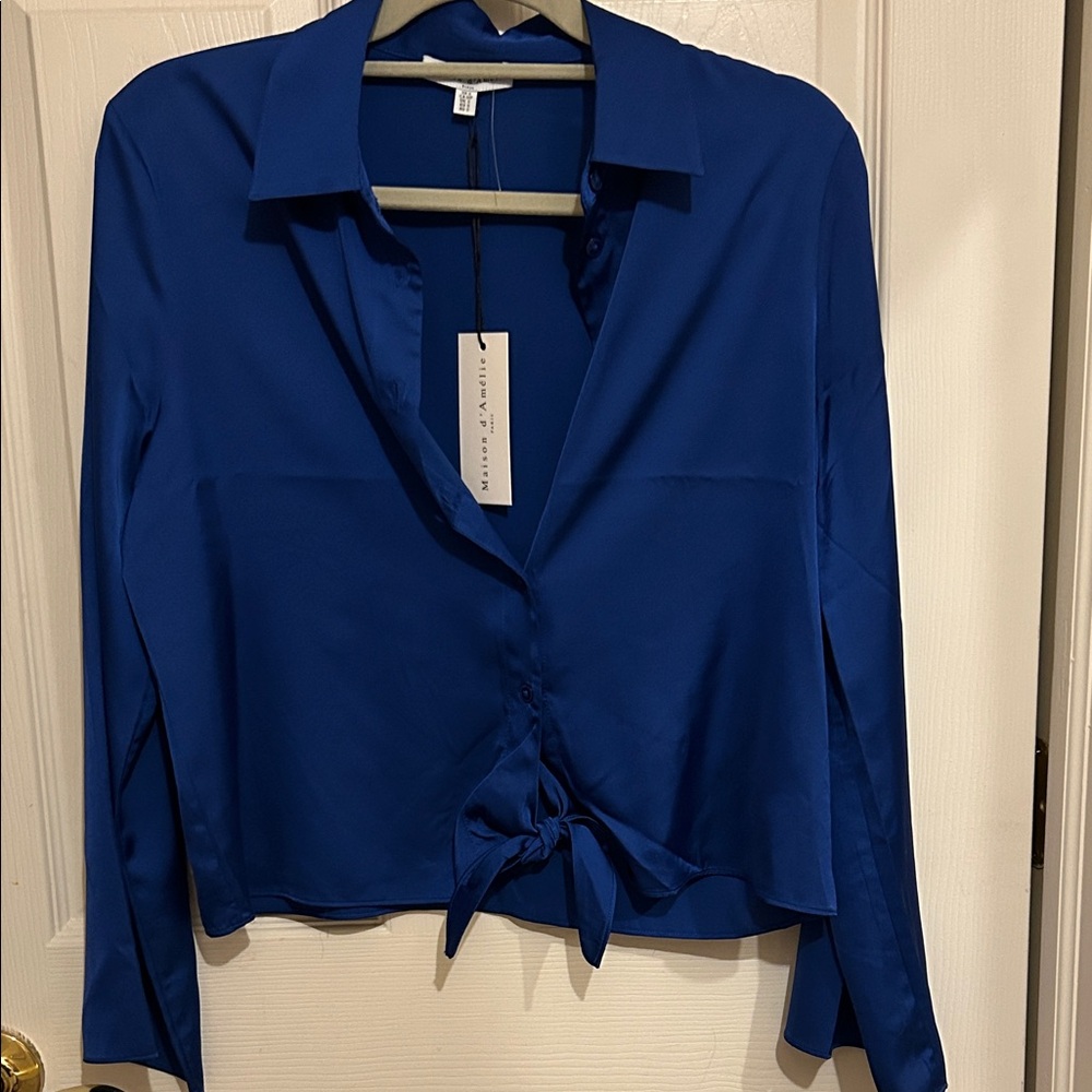 NWT💙Maison D’Amelie Royal Blue Long Sleeve Button Up Blouse w Front Tie.